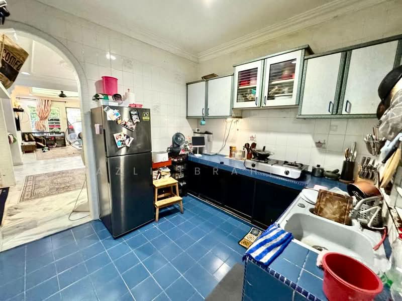 1.5-storey Terraced House for Sale in Taman Cheras Utama (Cheras) - Azli Ibrahim - Kitchen - PropertyGuru.com.my