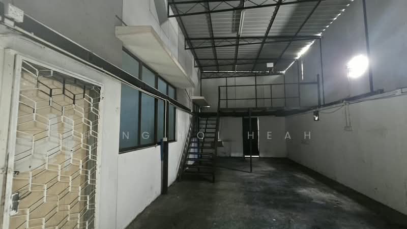 Semi-D Factory for Rent in Ulu Tiram (Johor) - Hung Hoi Heah - Interior - PropertyGuru.com.my