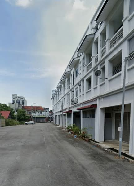 Shop / Office for Rent in Taman Aston (Bukit Mertajam) - Kheng Teng Kek - Spacious loading bay - PropertyGuru.com.my