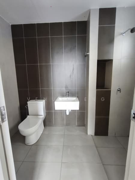 Apartment for Sale at Mutiara Hilltop - Venus Heng - Bathroom - PropertyGuru.com.my