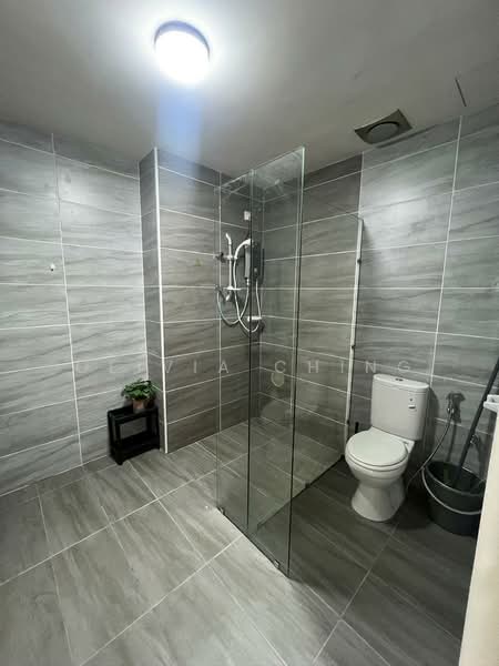 Servis Apartment untuk Dijual di KSL Residence @ Daya - Olivia Ching - Bathroom - PropertyGuru.com.my