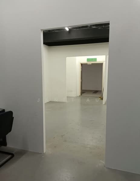 Shop / Office for Sale in Seri Kembangan (Selangor) - Janet Au - Interior - PropertyGuru.com.my