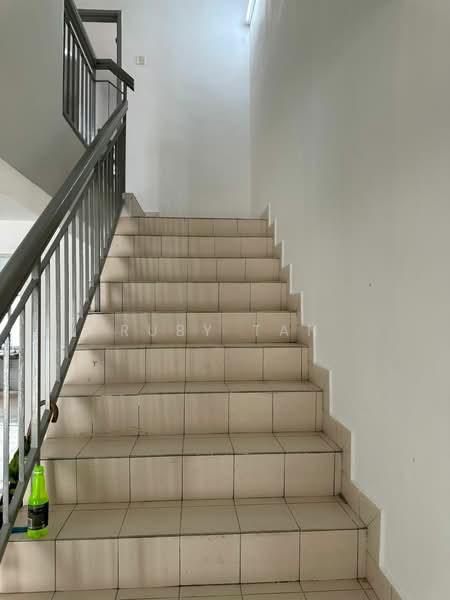 Rumah Teres 2 Tingkat untuk Dijual di Taman Sri Pulai Perdana - Ruby Tan - Corridor - PropertyGuru.com.my