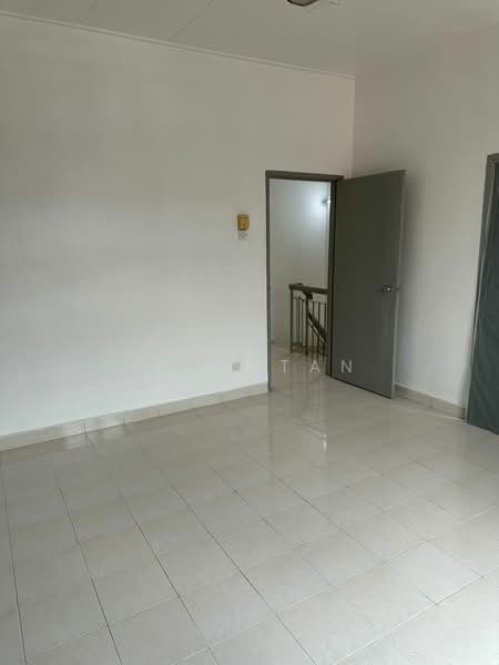 Rumah Teres 2 Tingkat untuk Dijual di Taman Sri Pulai Perdana - Ruby Tan - Interior - PropertyGuru.com.my