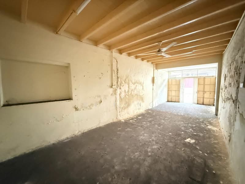 Shop for Sale in Melaka City (Melaka) - BL Bong Bong - Interior - PropertyGuru.com.my