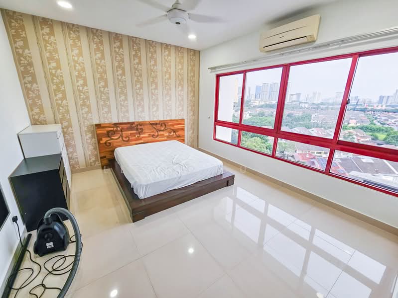 Kondominium untuk Dijual di Summer Villa - Lee Jo Surf - Bedroom - PropertyGuru.com.my