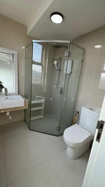 Servis Apartment untuk Dijual di Danau Kota Suite Apartments - Kathy Yap - Bathroom - PropertyGuru.com.my