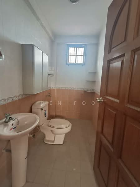Rumah Banglo untuk Dijual di Taman Majidee (Johor Bahru) - Ben Foo - Bathroom - PropertyGuru.com.my