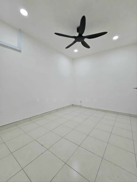 1.5-storey Terraced House for Sale in Taman Impian Emas (Skudai) - Ruby Tan - Interior - PropertyGuru.com.my