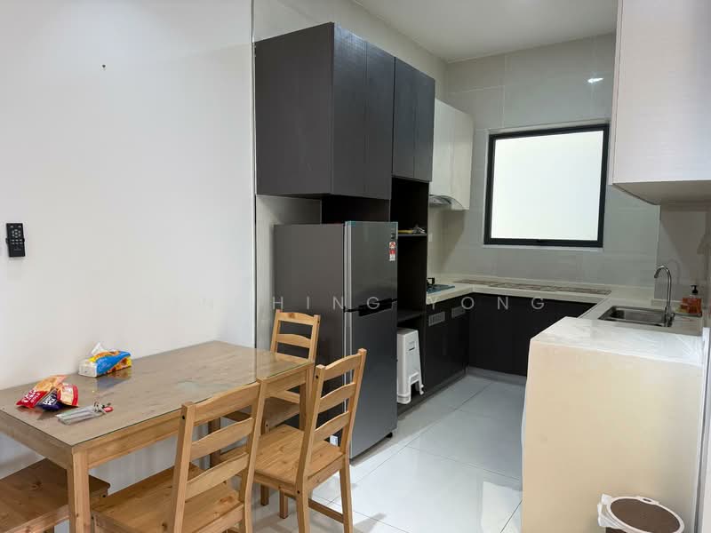 Kondominium untuk Dijual di Royal Strand @ Country Garden Danga Bay - SinChing Yong - Kitchen - PropertyGuru.com.my