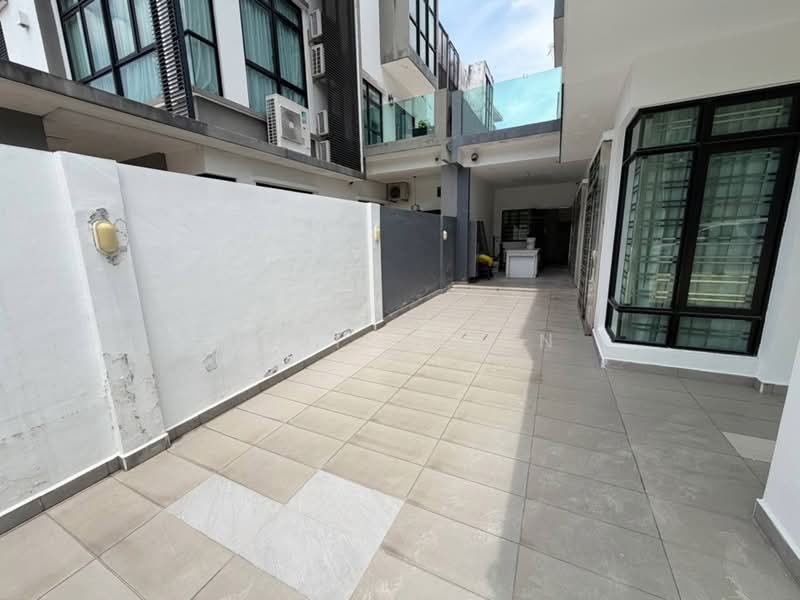 Rumah Kluster untuk Dijual di Skudai (Johor) - Louis Chin - Exterior - PropertyGuru.com.my