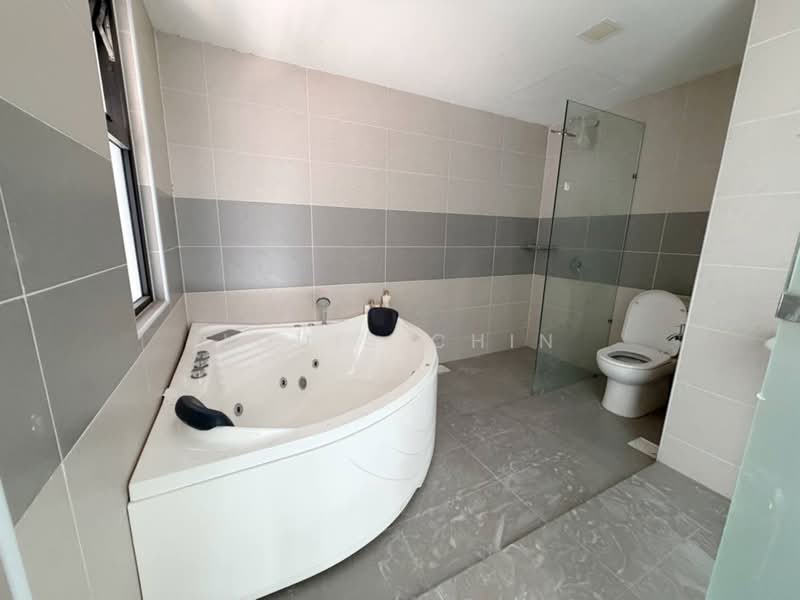 Rumah Kluster untuk Dijual di Skudai (Johor) - Louis Chin - Bathroom - PropertyGuru.com.my