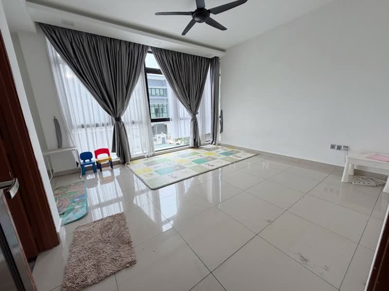 Rumah Kluster untuk Dijual di Skudai (Johor) - Louis Chin - Living Room - PropertyGuru.com.my