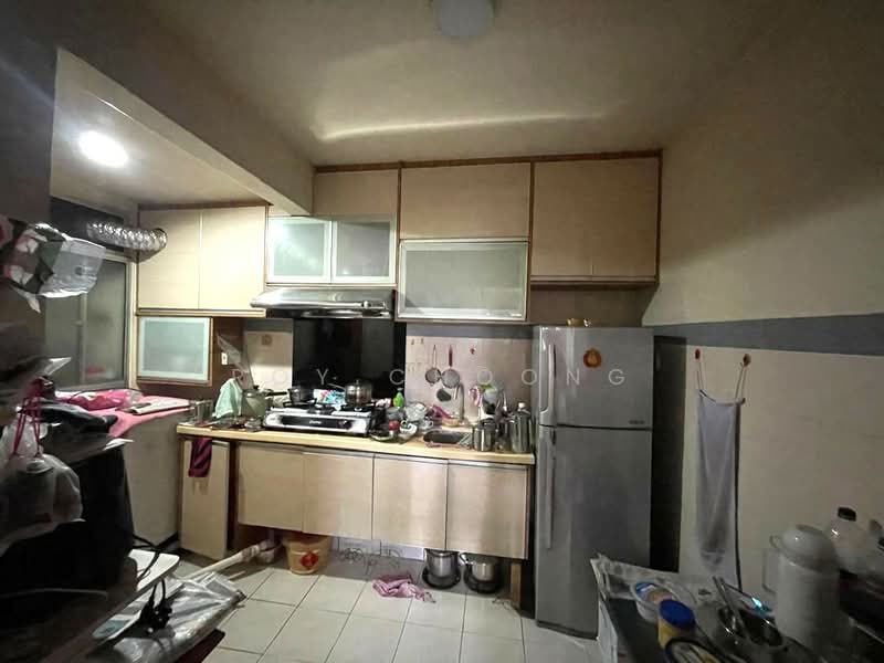 Pangsapuri untuk Dijual di Pangsapuri Angsana - Roy Choong - Kitchen - PropertyGuru.com.my
