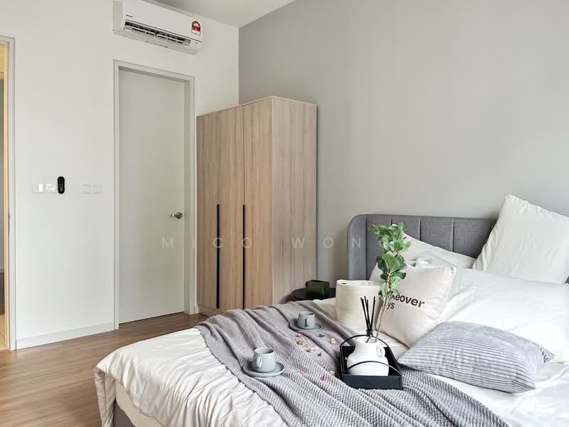 Servis Apartment untuk Disewa di Sunway Avila Residences - Mico Wong - Bedroom - PropertyGuru.com.my