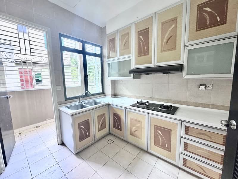 2-storey Terraced House for Sale in East Ledang (Iskandar Puteri (Nusajaya)) - Janice . - Kitchen - PropertyGuru.com.my