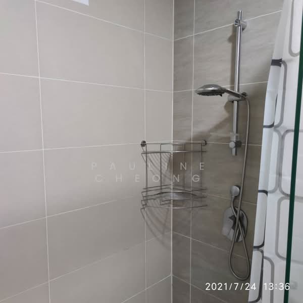 Kondominium untuk Disewa di Tropicana Bay Residences - Pauline Cheong - Bathroom - PropertyGuru.com.my