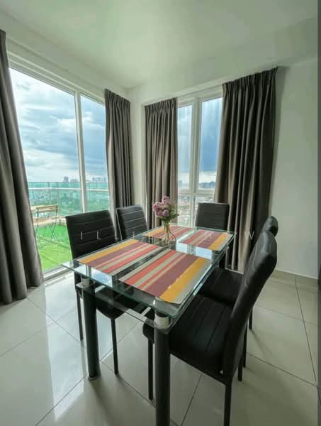 Kondominium untuk Dijual di Mansion One - Millie Chew - Dining Room - PropertyGuru.com.my