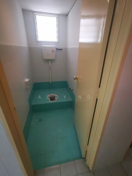 Shop / Office for Rent in Bandar Mahkota Cheras (Cheras) - Addy Ng - Bathroom - PropertyGuru.com.my