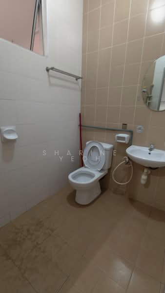 2-storey Terraced House for Sale in Setia Indah 9 (Setia Alam) - Sharine Yeoh - Bathroom - PropertyGuru.com.my