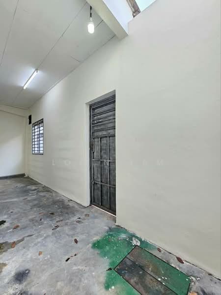 Rumah Teres untuk Dijual di Taman Desa Tebrau (Tebrau) - Lokin Yam - Exterior - PropertyGuru.com.my