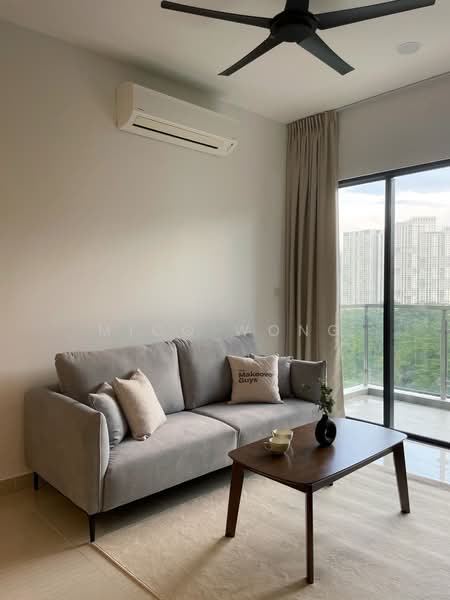 Servis Apartment untuk Disewa di Hampton Height Damansara - Mico Wong - Living Room - PropertyGuru.com.my