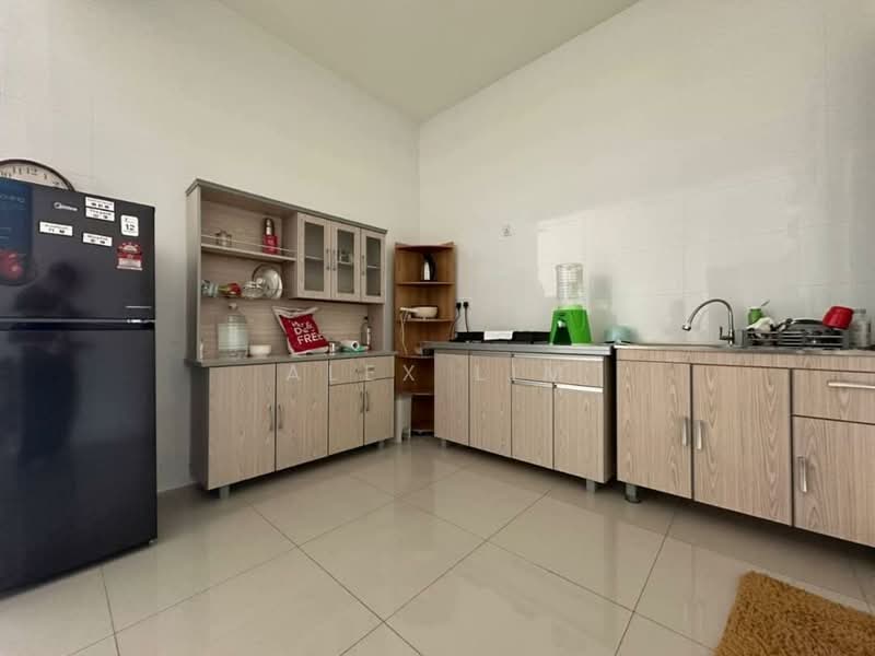 Condominium for Rent at Iconic Skies - Alex Lim - Kitchen - PropertyGuru.com.my