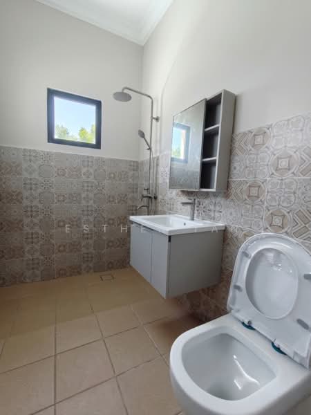 Rumah Banglo untuk Disewa di Seksyen 8 (Petaling Jaya) - Esther Tan - Bathroom - PropertyGuru.com.my