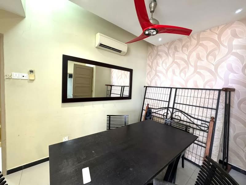 Servis Apartment untuk Disewa di Birch Plaza - Alex Lim - Dining Room - PropertyGuru.com.my