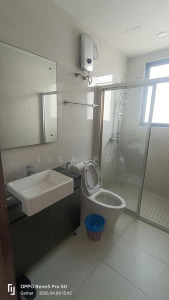 Condominium for Rent at Royal Strand @ Country Garden Danga Bay - Lisa Pon - Bathroom - PropertyGuru.com.my