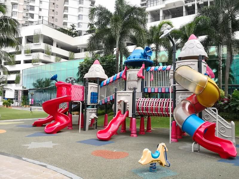 Condominium for Rent at Royal Strand @ Country Garden Danga Bay - Lisa Pon - Exterior - PropertyGuru.com.my