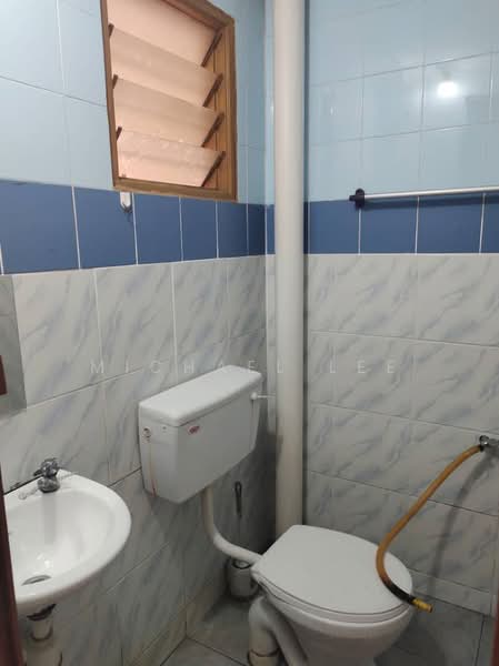 Rumah Bandar untuk Disewa di Taman Puncak Perdana (Shah Alam) - Michael Lee - Bathroom - PropertyGuru.com.my