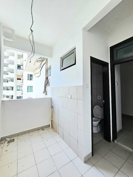 Condominium for Sale at Marinox Sky Villas - Elaine Yeo - Bathroom - PropertyGuru.com.my