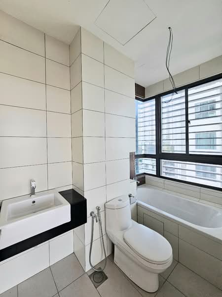 Condominium for Sale at Marinox Sky Villas - Elaine Yeo - Bathroom - PropertyGuru.com.my