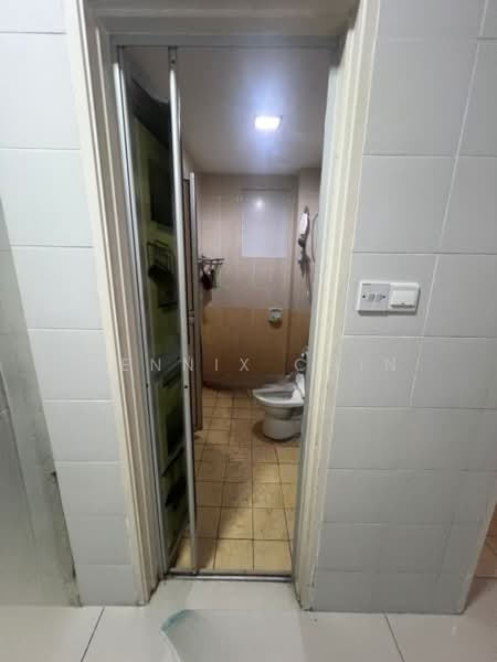 2-storey Terraced House for Rent in Seri Kembangan (Selangor) - Dennix Chin - Bathroom - PropertyGuru.com.my