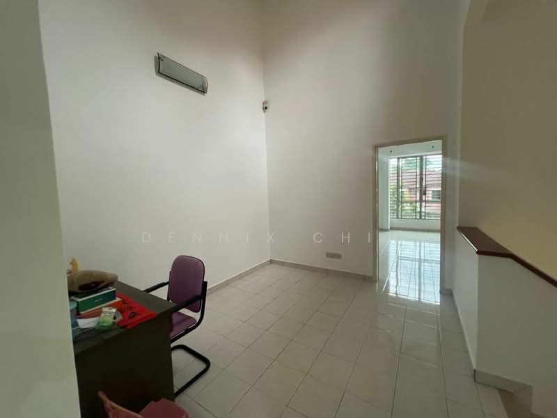 2-storey Terraced House for Rent in Seri Kembangan (Selangor) - Dennix Chin - Study - PropertyGuru.com.my