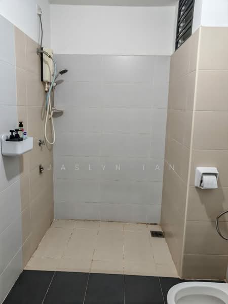 Apartment for Rent at Akademik Suite - Jaslyn Tan - Bathroom - PropertyGuru.com.my