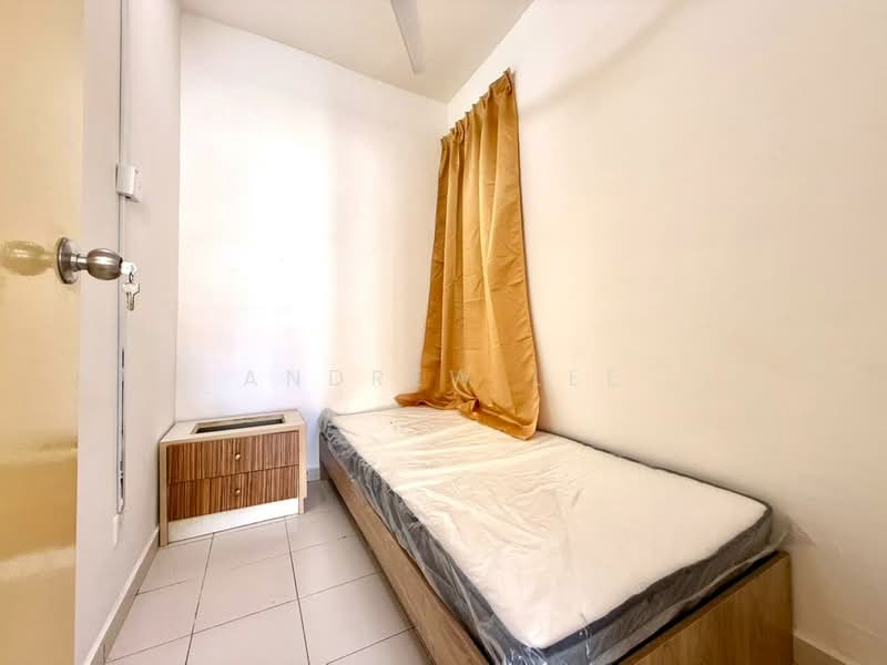Apartment for Sale at Villa Krystal @ Bandar Selesa Jaya - Andrew Lee - Bedroom - PropertyGuru.com.my