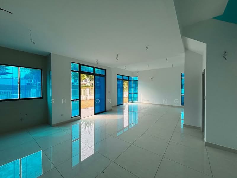 Cluster House for Sale in Horizon Hills (Iskandar Puteri (Nusajaya)) - Sharon Chong - Living Room - PropertyGuru.com.my