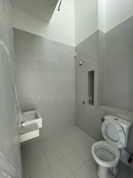 2-storey Terraced House for Sale in Shah Alam (Selangor) - Bill Lim - Bathroom - PropertyGuru.com.my