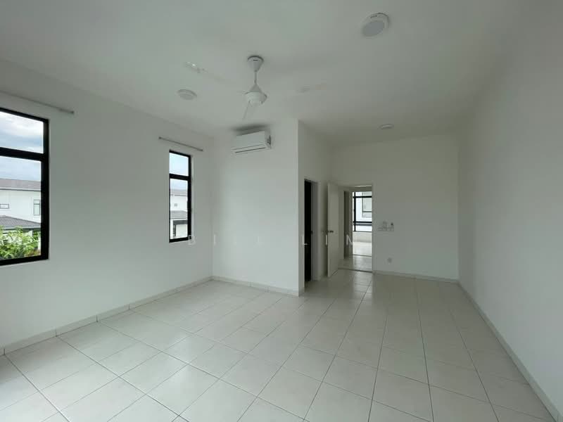 2-storey Terraced House for Sale in Shah Alam (Selangor) - Bill Lim - Living Room - PropertyGuru.com.my