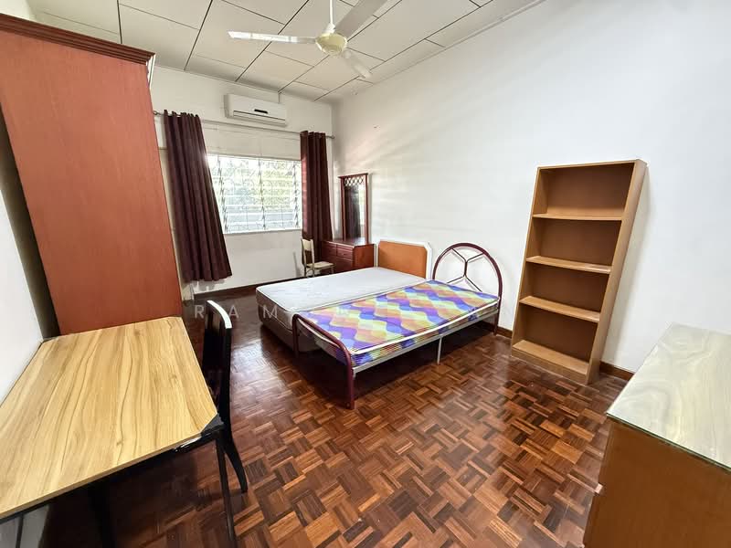 2-storey Terraced House for Rent in Bukit Sebukor (Bukit Baru) - Ramona Tan - Bedroom - PropertyGuru.com.my