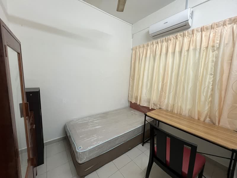 2-storey Terraced House for Rent in Bukit Sebukor (Bukit Baru) - Ramona Tan - Bedroom - PropertyGuru.com.my
