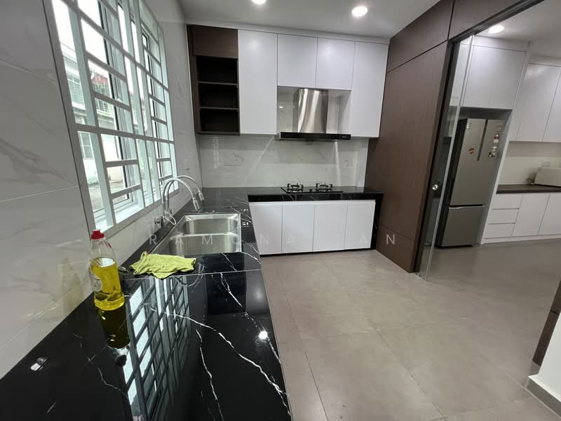 2-storey Terraced House for Rent in Bukit Sebukor (Bukit Baru) - Ramona Tan - Kitchen - PropertyGuru.com.my