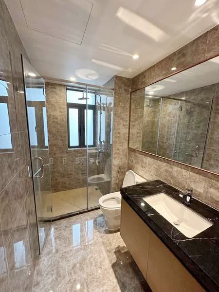Kondominium untuk Dijual di R&F Princess Cove Phase 2-Seine Region - Bess Wong - Bathroom - PropertyGuru.com.my