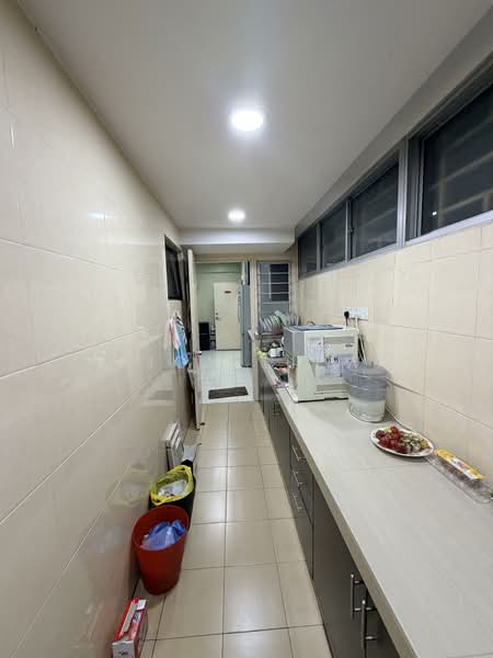 Kondominium untuk Disewa di Glen View Villa - Rion Liew - Kitchen - PropertyGuru.com.my