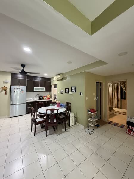 Kondominium untuk Disewa di Glen View Villa - Rion Liew - Kitchen - PropertyGuru.com.my