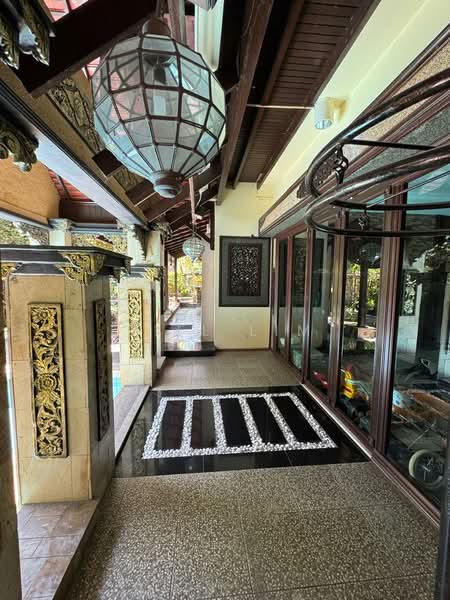 Bungalow for Sale in Bukit Rahman Putra (Sungai Buloh) - Bill Lim - Corridor - PropertyGuru.com.my