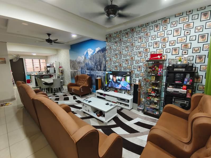 3-storey Terraced House for Sale in Rawang (Selangor) - Evelyn Khoo - Living Room - PropertyGuru.com.my