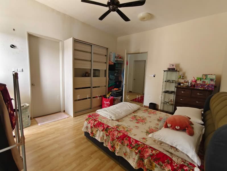 3-storey Terraced House for Sale in Rawang (Selangor) - Evelyn Khoo - Bedroom - PropertyGuru.com.my